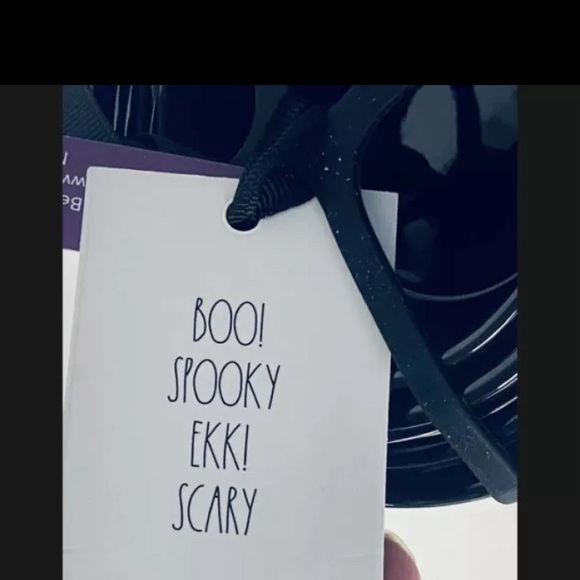 Rae Dunn BOO Measuring Cups 2024 Set of 4 Black White Drip Paint - Picture 3 of 5